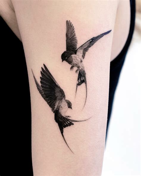 10 Amazing Swallow Tattoo Designs Their Meaning