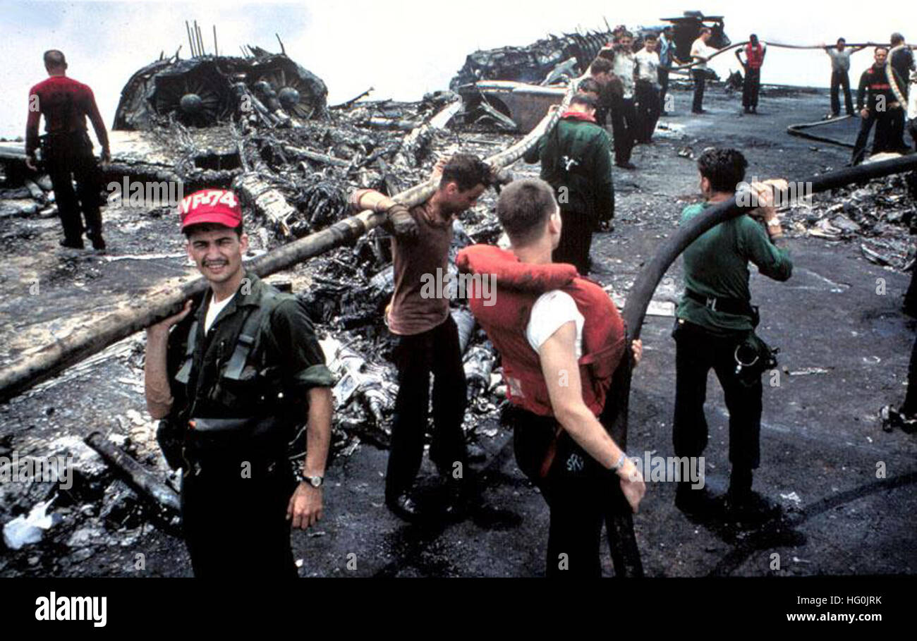 17 1967 Uss Forrestal Fire Stock Photos High Res Pictures And Images