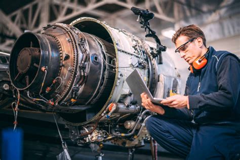 2 411 Aerospace Engineer Photos And Premium High Res Pictures Getty