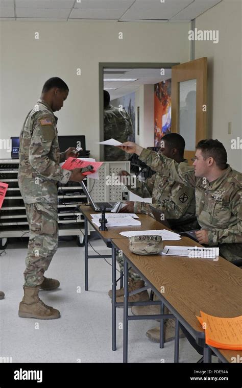 2Bct 10Th Mtn Div Hi Res Stock Photography And Images Alamy