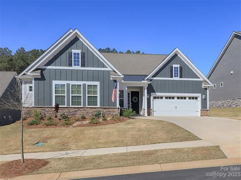 3012 Renoir Pt Mount Holly Nc 28120 Mls 4014464 Coldwell Banker