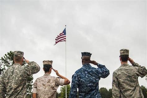 5 Reasons Veterans Leave Civilian Jobs Military Com