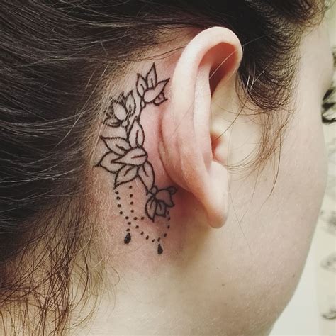 50 Cute Behind The Ear Tattoos For Women 2019 Tattoo Ideas