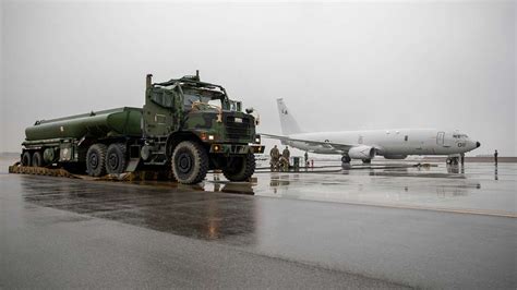 A U S Marine Corps 7 Ton Fuel Truck With Marine Wing Nara Dvids