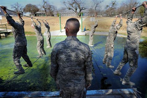 7 Boot Camp Workouts to Get Air Force Fit