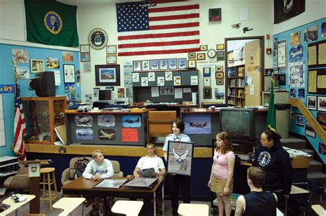 Air Force Recruiters Recruiting Squadron Gives Students A Closer Look At A Career In The Air