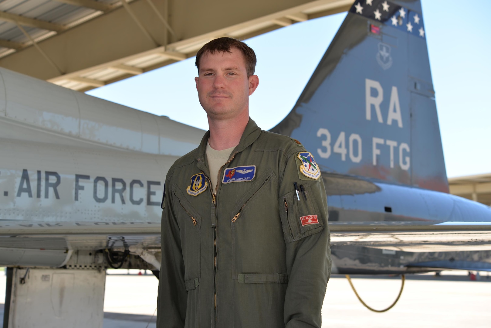 Air Reserve Technician Named Aetc Civilian Instructor Of The Year