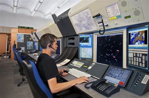 5 Air Traffic Control Schools