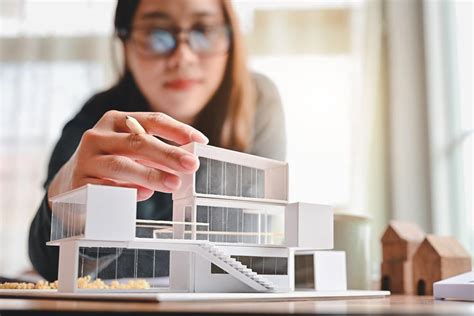 7 Steps to a Successful Architecture Career