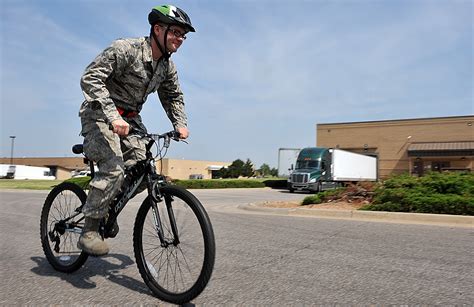 5 Army Bicycle Tips