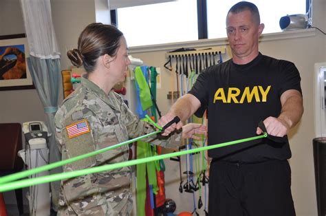 5 Ways to Become an Army Physical Therapist MOS