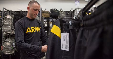 Army Ups Soldiers Clothing Allowance Adds New Items To 2016 Clothing