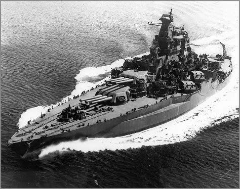 Battleship Uss Tennessee Under Way May 1943 After Her Refit Battleship Warship Naval