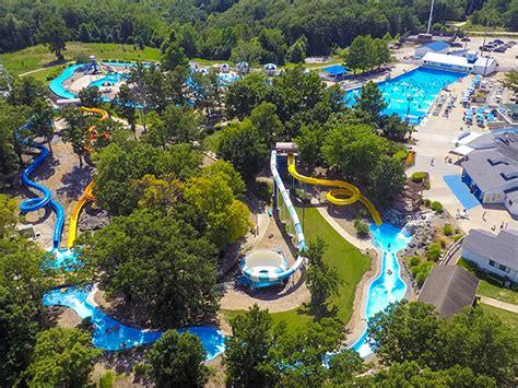 Big Surf Waterpark Lake Of The Ozarks Midwest Lake Vacation Osage Beach Missouri