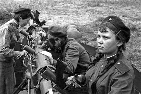 Captured Soviet Female Soldiers How Did The Germans Treat Them Hubpages