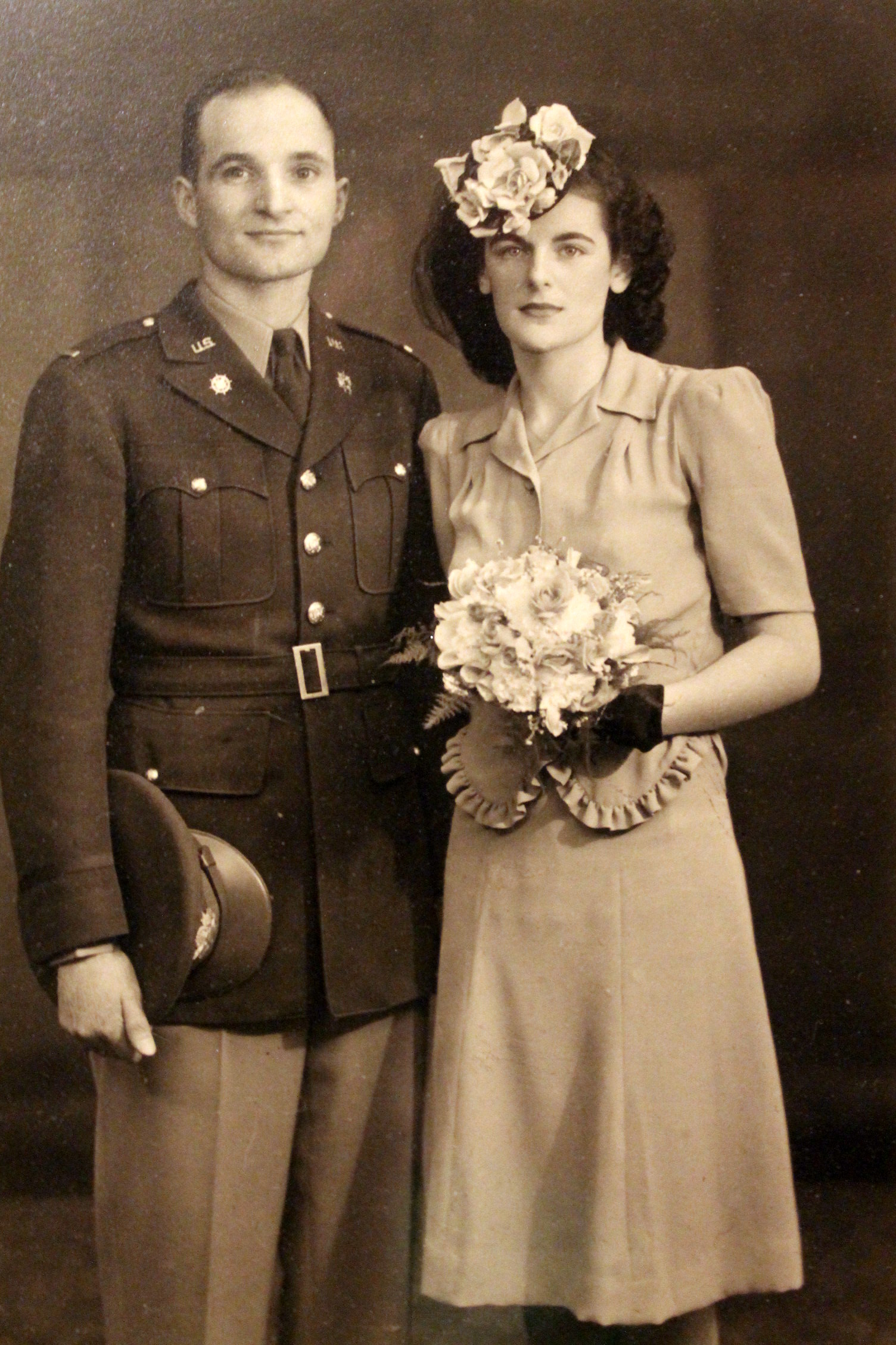 Cardboard Wedding Cakes And Parachute Silk Dresses Lessons From The Wwii War Brides