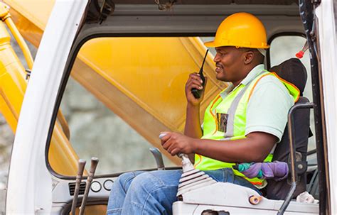 Become a Heavy Equipment Operator: High-Paying Career Guide