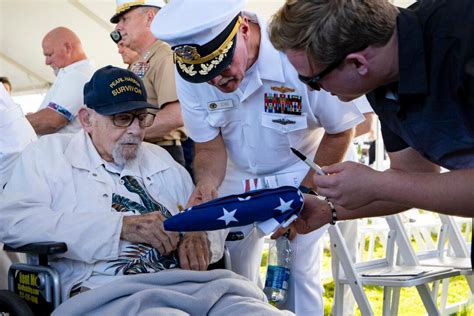 Centenarian Survivors Of Pearl Harbor Attack Return To Honor Those Who Perished 82 Years Ago Ntd