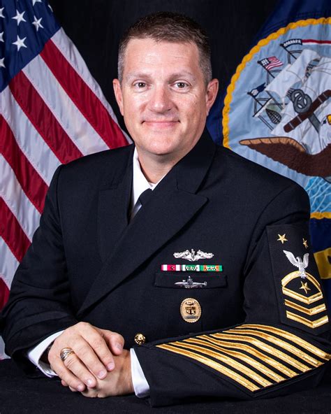 5 Ways Commander of Submarine Force Atlantic Leads the Fleet