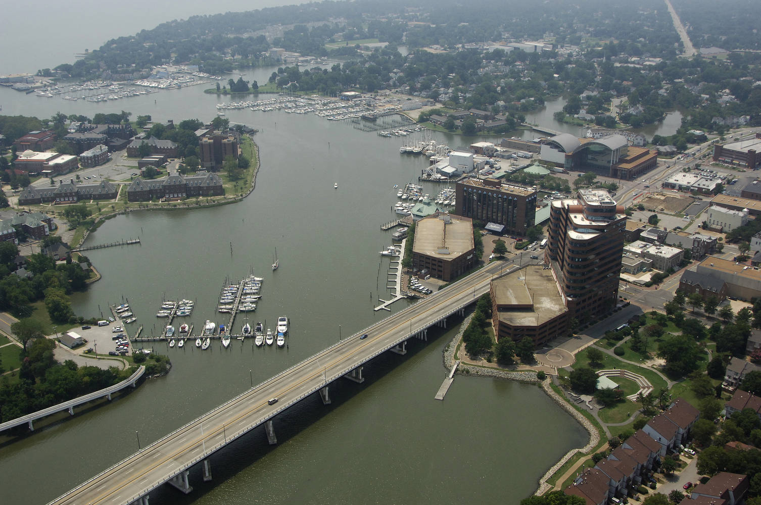 Downtown Hampton Public Piers Slip Dock Mooring Reservations Dockwa