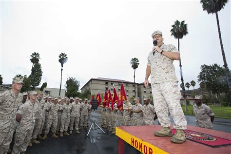 Dvids Images Cmc Camp Pendleton Visit Image 5 Of 32