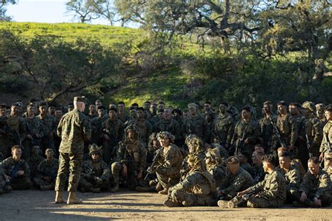 Dvids News Sergeant Major Of The Marine Corps Visits I Mef Soi West Marines Across Camp