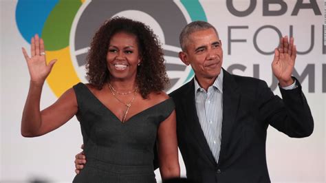 Escucha A Michelle Obama Entrevistando A Barack En Su Podcast Cnn