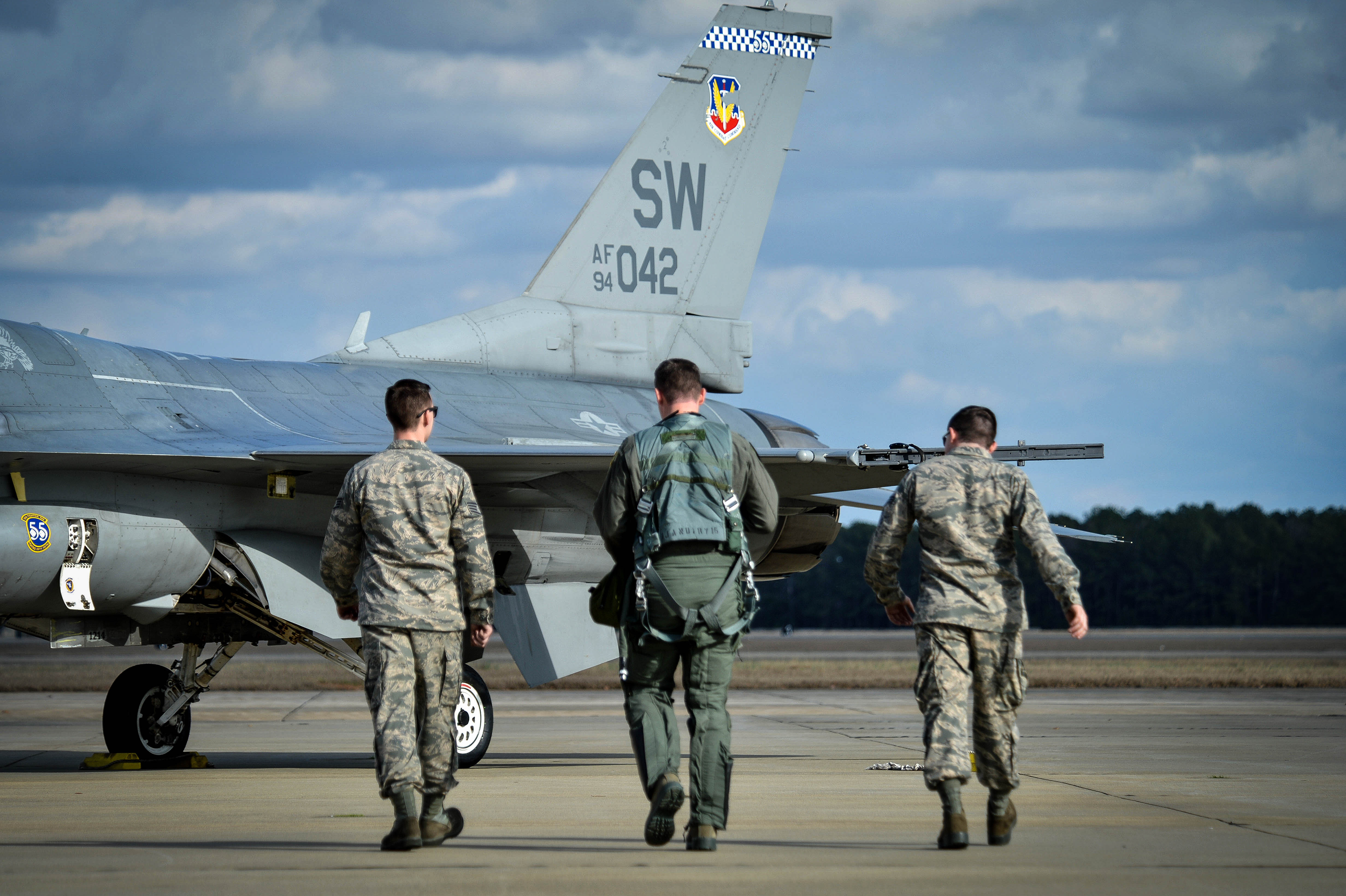 F-16 Viper Demo Team: High-Flying Action and Precision