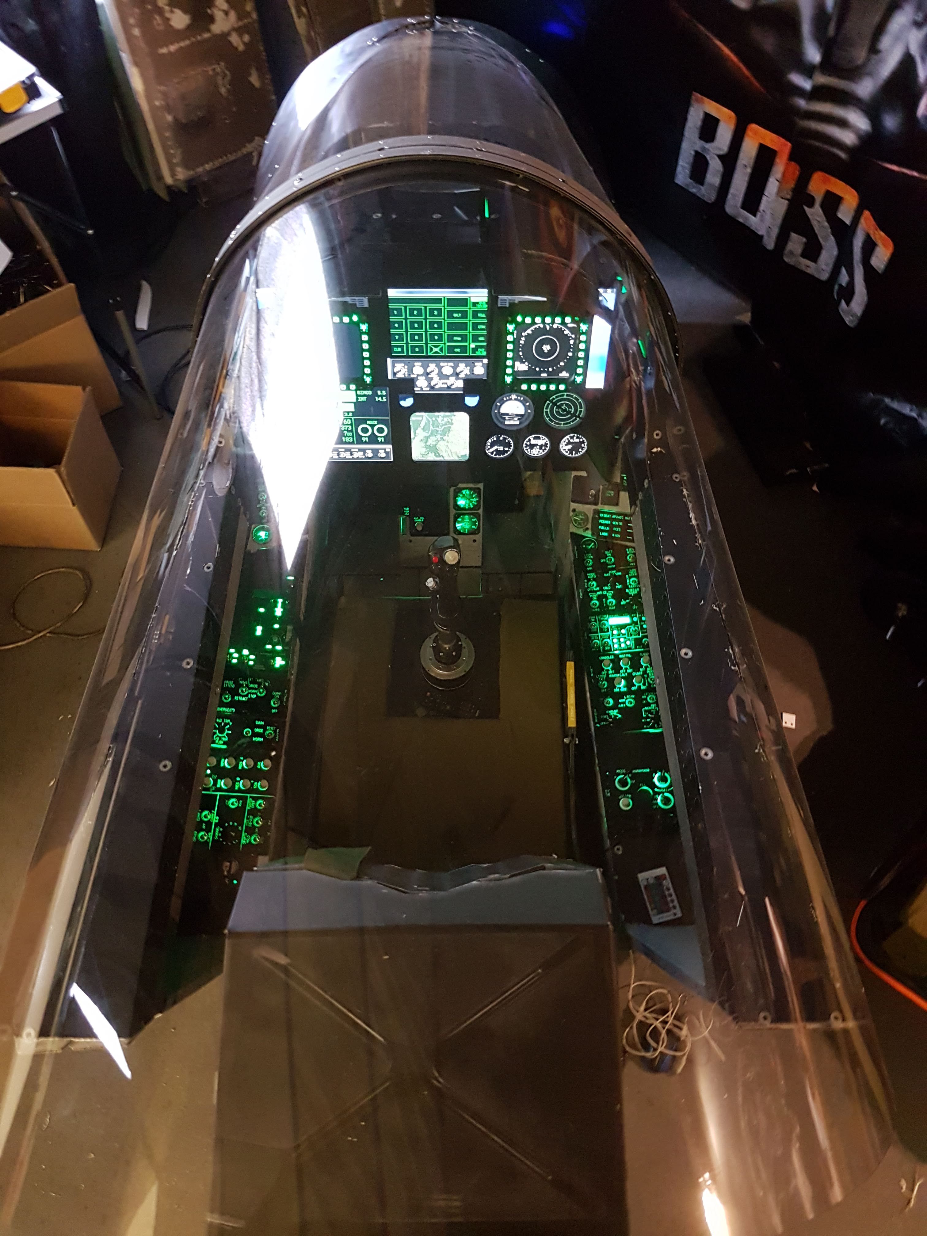 F 18 Cockpit