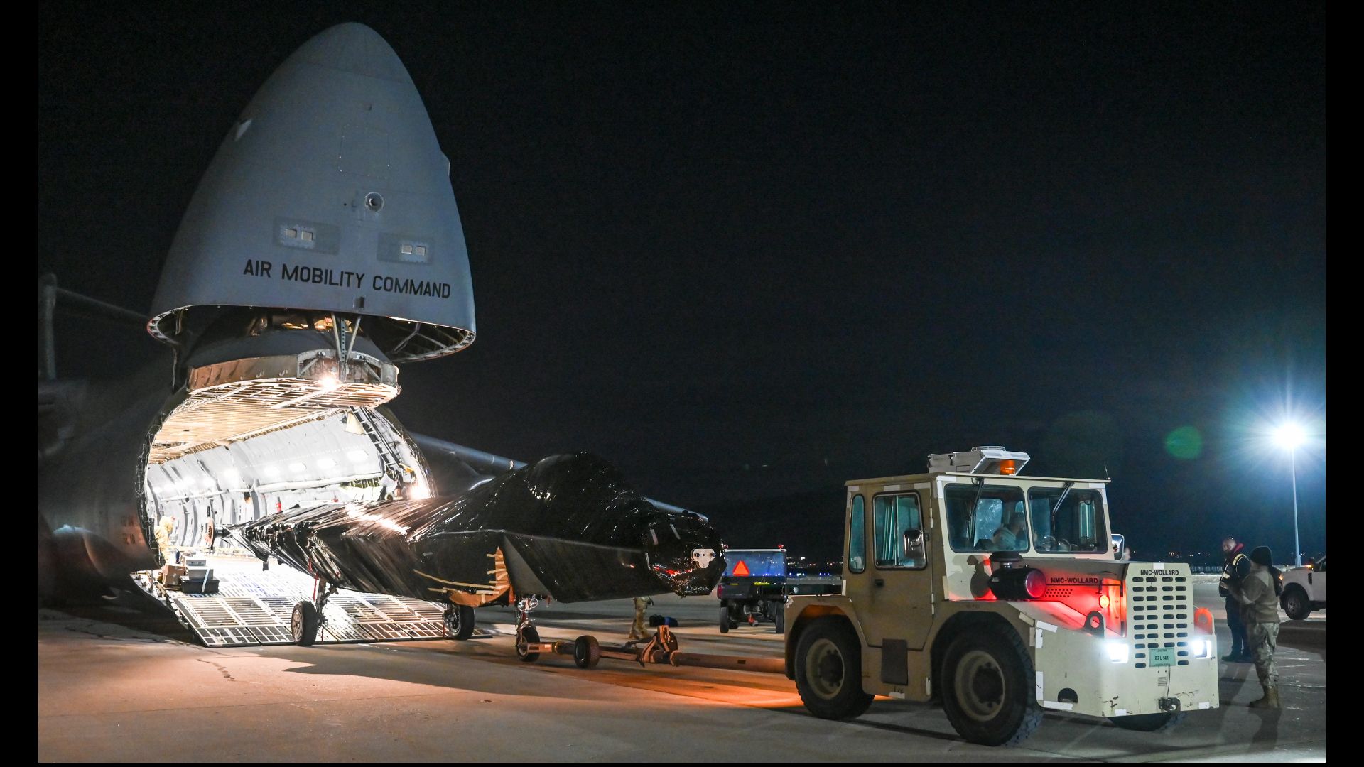 F 22 Raptor Arrives At Hill Air Force Base For 2023 Aerospace Museum