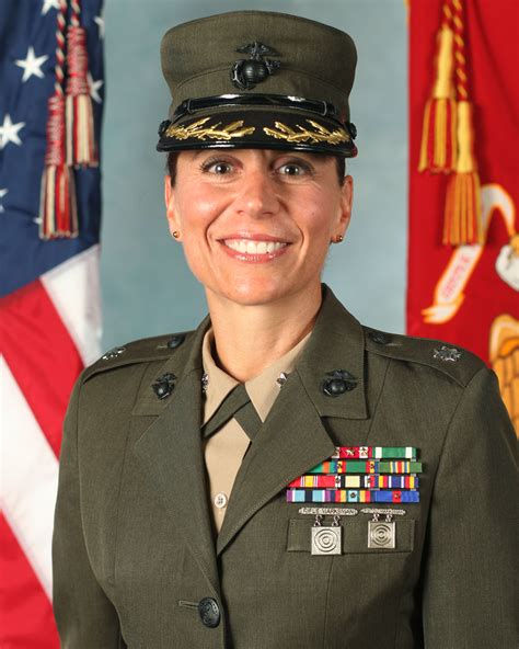 5 Tips USMC Female Uniforms