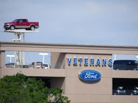 5 Tips Ford Dealership Veterans