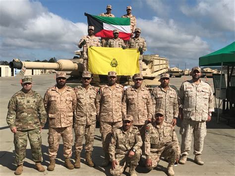 Fuerzas Militares De Kuwait Al Quwwat Al Musallahah Al Kuwaitiyah Am Rica Militar