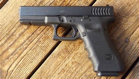 Glock 17