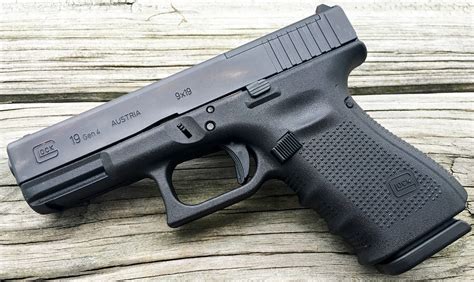 Glock 19 Gen 4: Unbeatable Reliability and Accuracy