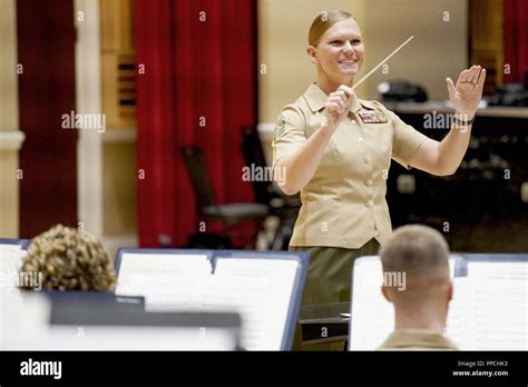 Gunnery Sgt Stacie Crowther Assistant Drum Major The President S Own U S Marine Band