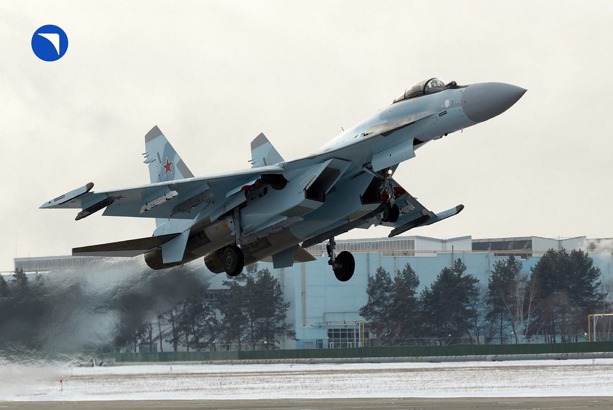 Ir N Confirm La Compra De Cazas Multirol Sukhoi Su 35 A Rusia