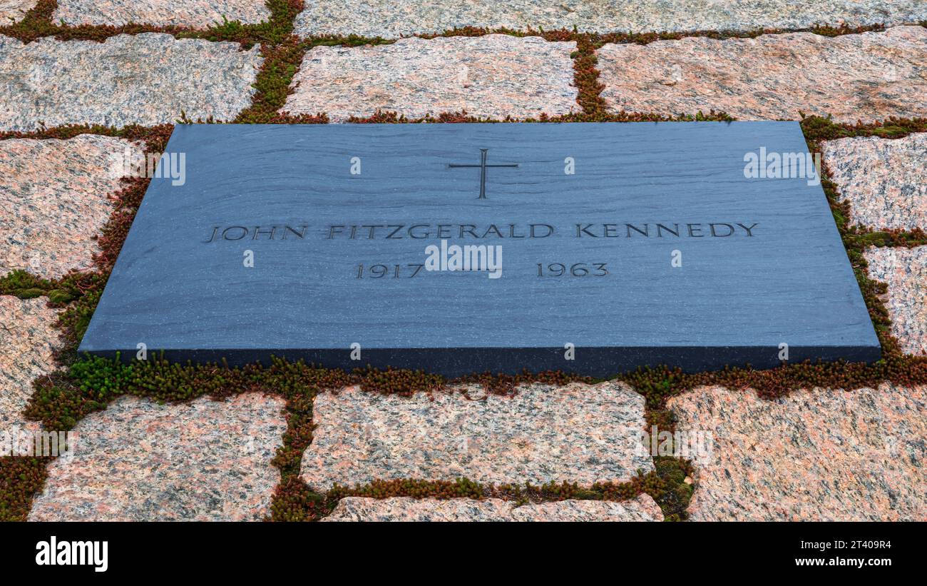 John F Kennedy Gravesite Arlington National Cemetery Arlington Virginia Usa Stock Photo Alamy