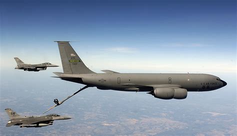 5 Facts KC 135 Stratotanker