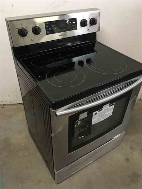 Large Images For Scratch Dent Special Brand New Stainless Stove Electric Freestanding 30 3159