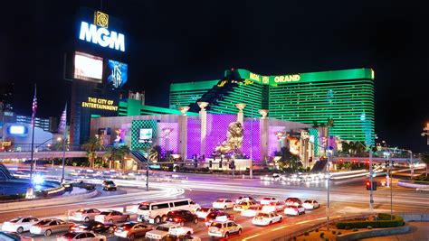 Las Vegas Locals Must Pay To Park At Mgm Casinos Starting December 29