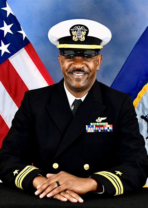 Lieutenant Commander Jermaine L Nichols Naval Education And Training Command Leadership