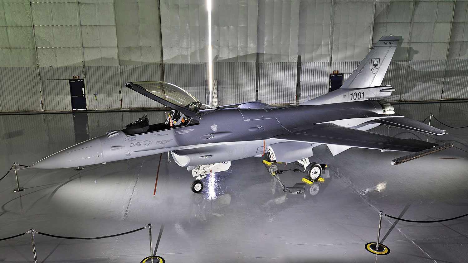 Lockheed Unveils First Block 70 F 16 For Slovakia To Replace Russian Mig 29S Donated To Ukraine