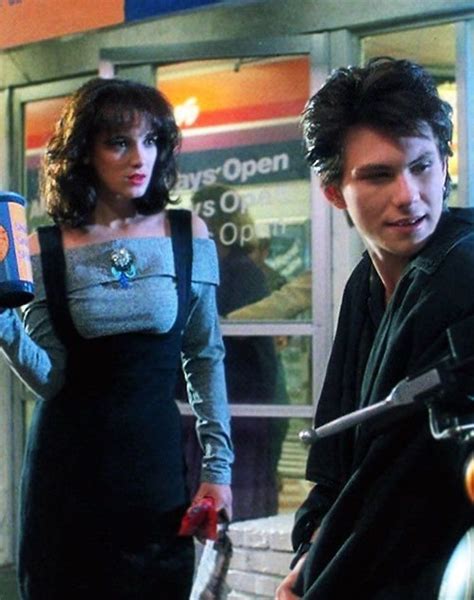 Love This Outfit That Veronica Wears In The Movie Amp Quot The Heathers Amp Quot Winona Ryder Heathers Veronica