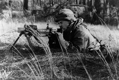 Machine Gun History Description Facts Britannica