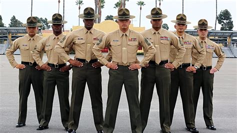 Marine Corps Drill Instructors Marine Corps History Drill Instructor Marine Corps