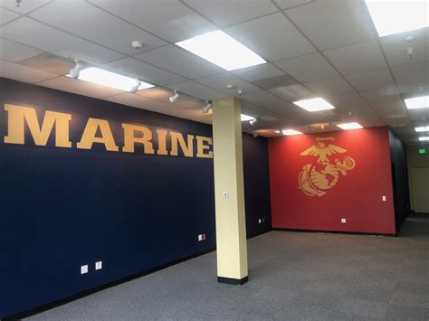 5 Ways to Ace a Marine Corps Recruiter Meeting