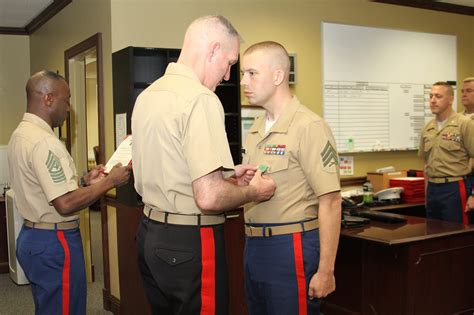 Marine Corps Recruiting Center: Become a Warrior