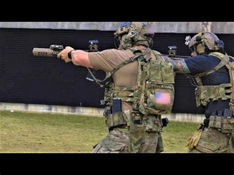 Marine Recon And Army Green Berets Train Rifle Skills 2022 Youtube