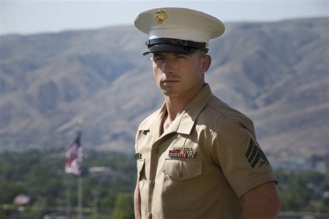 Marine Recruiter In Idaho Saves Man S Life After Suicide Attempt Amp Gt The Official United States